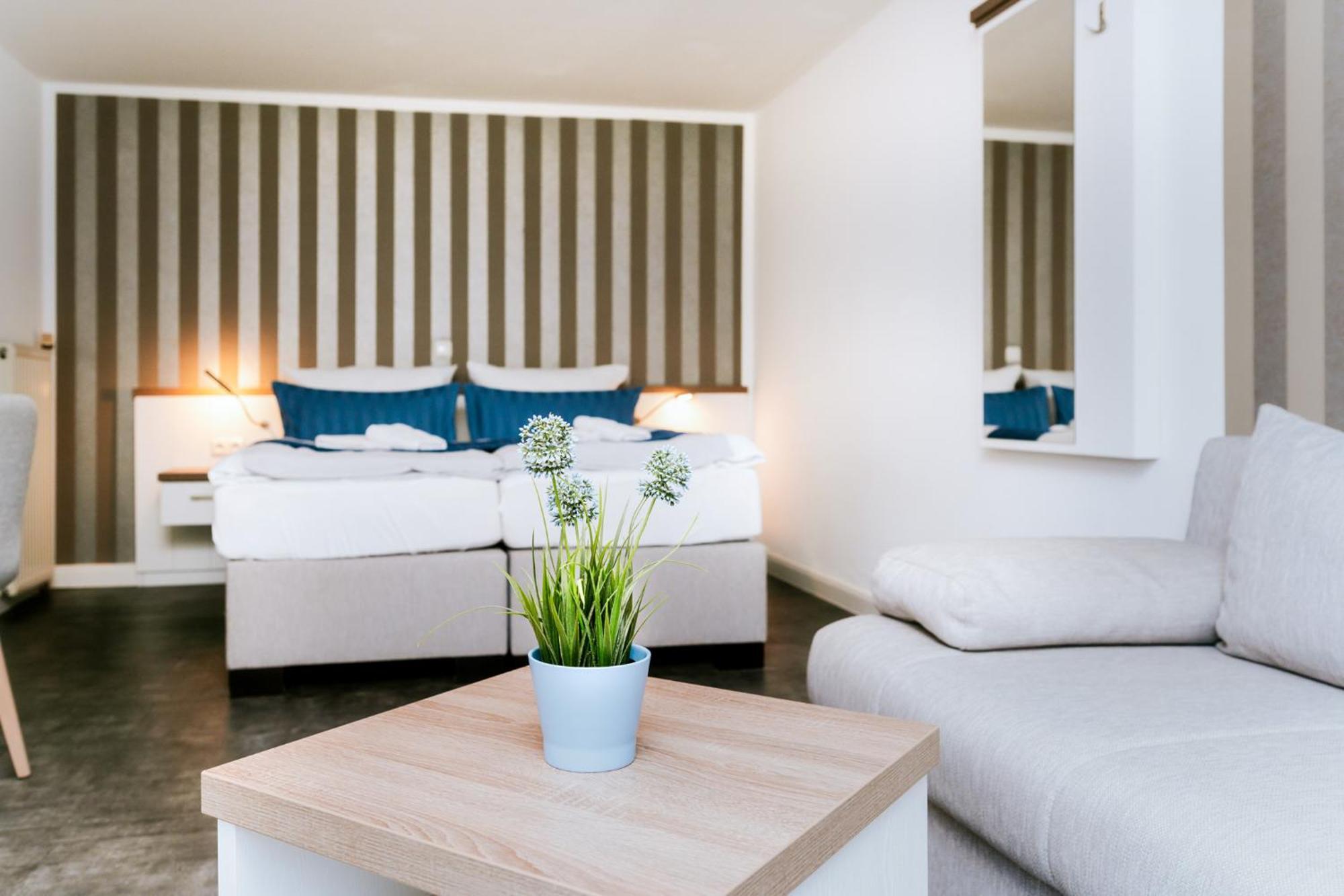 Hotel Zur Seemoewe Kirchdorf  Екстер'єр фото