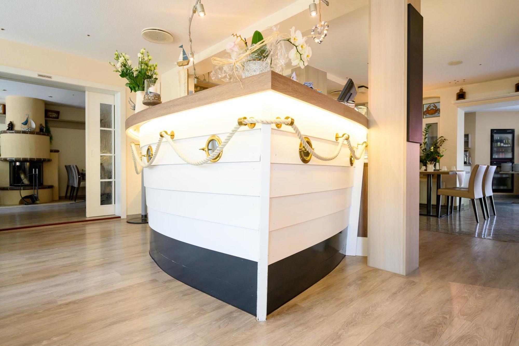 Hotel Zur Seemoewe Kirchdorf  Екстер'єр фото