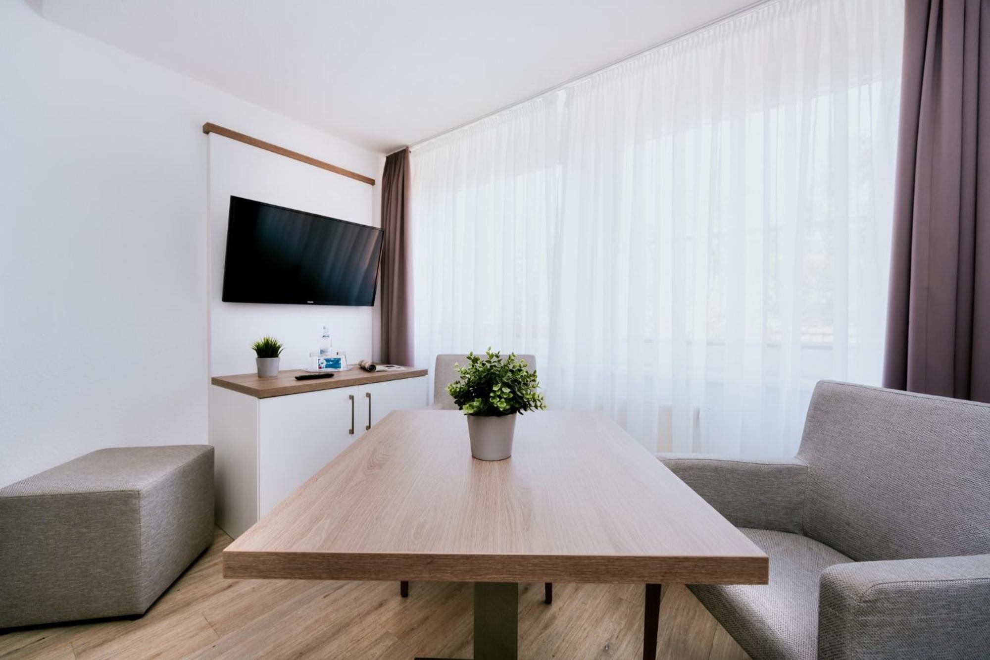 Hotel Zur Seemoewe Kirchdorf  Номер фото