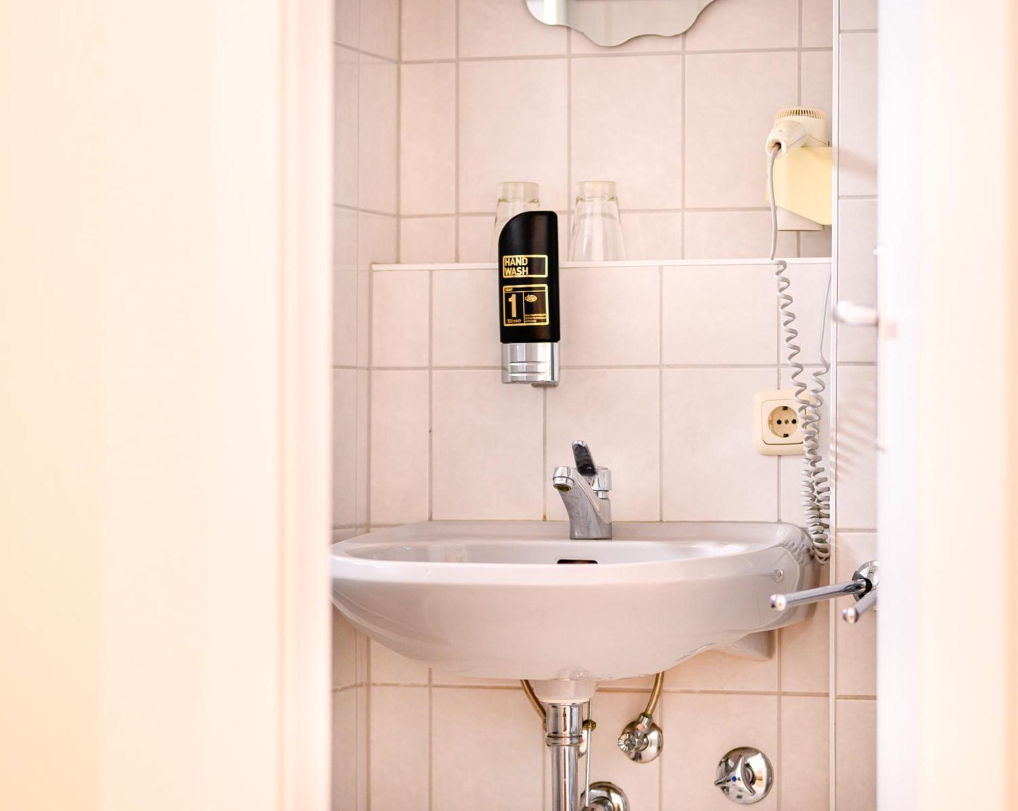 Hotel Zur Seemoewe Kirchdorf  Номер фото